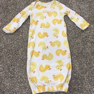 Carters Duck Sleep Gown Pajama 0-6 months